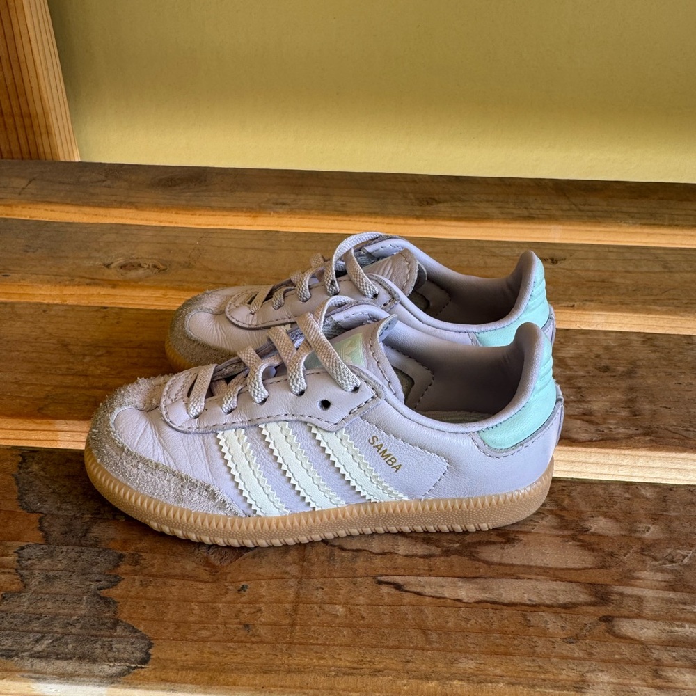 Toddler Purple Sambas size 7